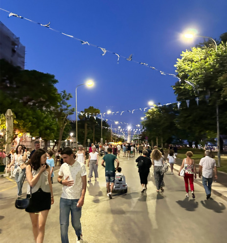 Αλεξανδρούπολη: Μετά τις 7 το βράδυ ο παραλιακός δρόμος γίνεται πεζόδρομος