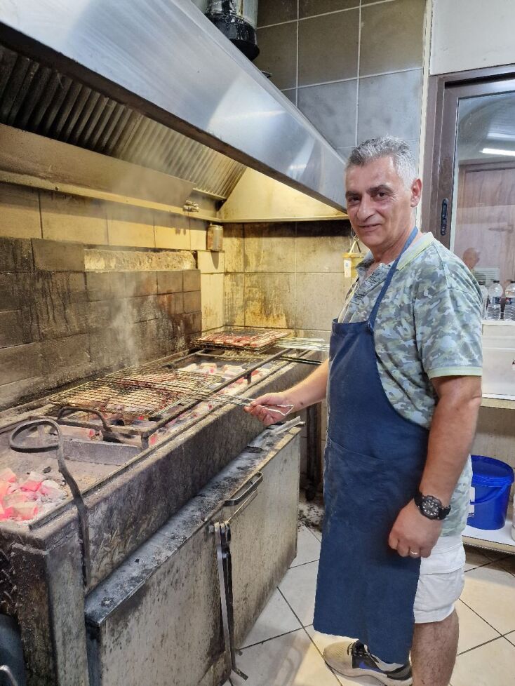 Ο Μπερτόλης, Γραμματικό