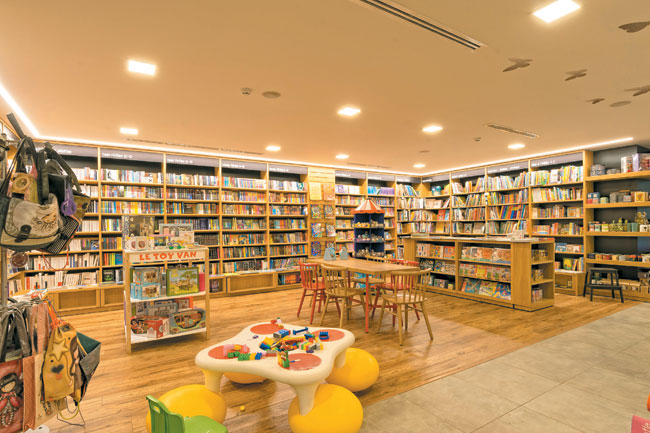  Βιβλιοπωλεία Ευριπίδης 